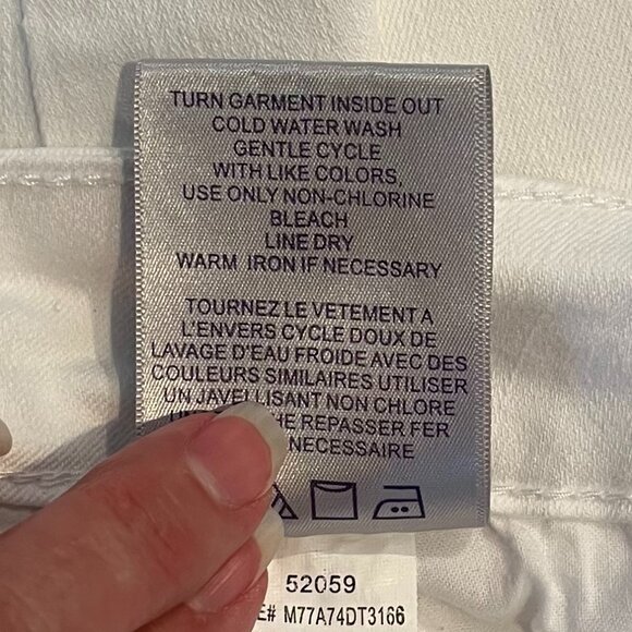 NYDJ Nanette Crop / Capri Jeans - Picture 7 of 10